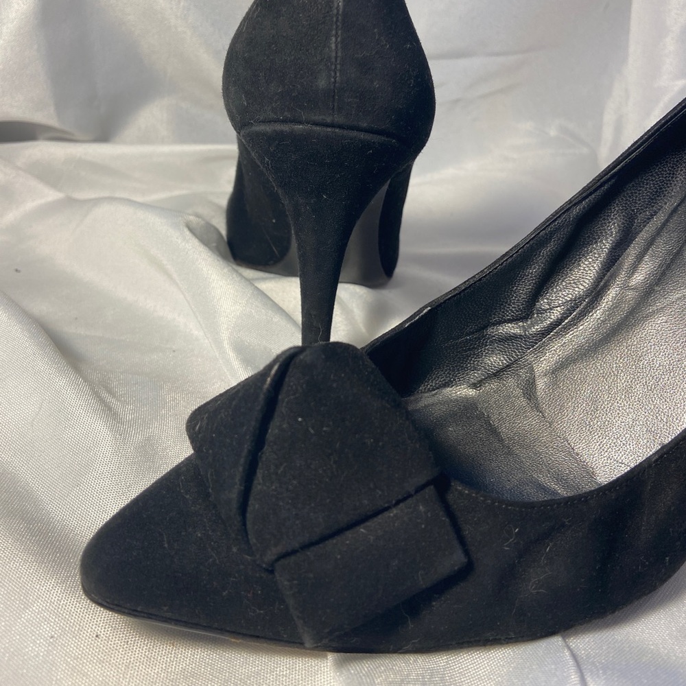 Vintage Suede Stuart Weitzman